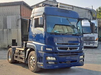 三菱ふそうスーパーグレートトレーラーヘッド（トラクターヘッド）大型（10t）[写真01]