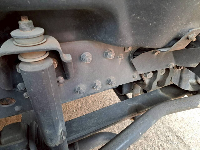 三菱ふそうスーパーグレートトレーラーヘッド（トラクターヘッド）大型（10t）[写真23]