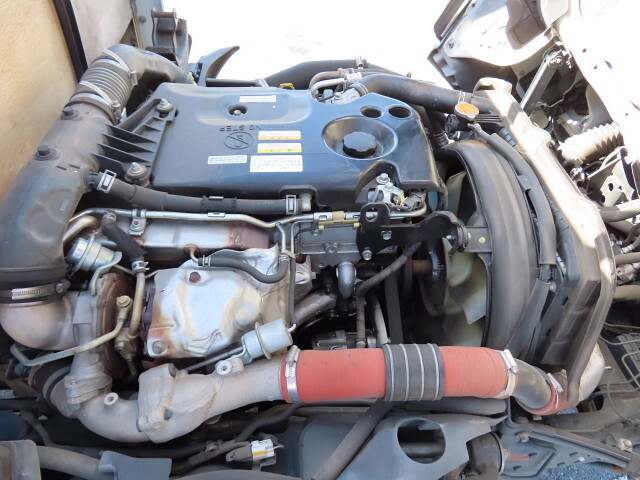 いすゞエルフ平ボディ小型（2t・3t）[写真15]