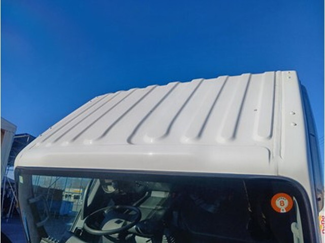 いすゞエルフパッカー車（塵芥車）小型（2t・3t）[写真19]