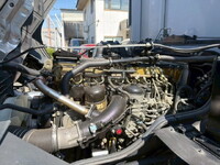 三菱ふそうスーパーグレートアルミウイング大型（10t）[写真24]