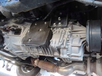 いすゞエルフ冷凍車（冷蔵車）小型（2t・3t）[写真09]