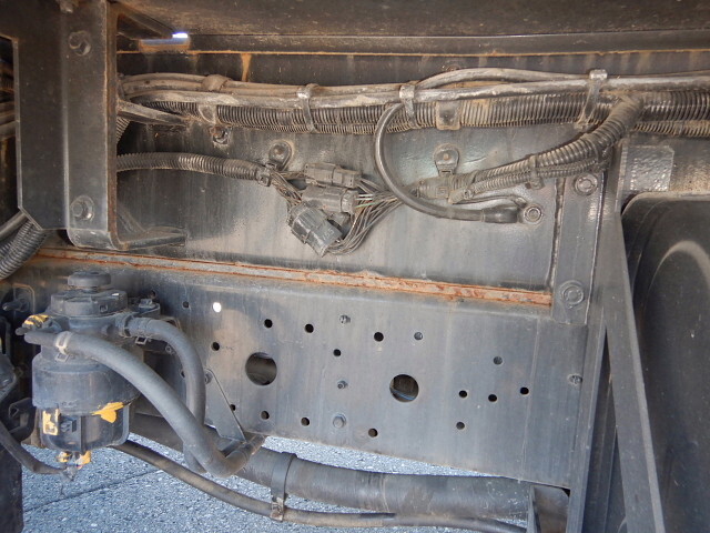 日野デュトロ高所作業車小型（2t・3t）[写真11]