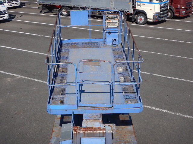 日野デュトロ高所作業車小型（2t・3t）[写真07]