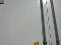 三菱ふそうファイターアルミウイング中型（4t）[写真12]