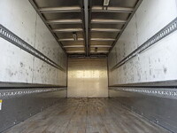 三菱ふそうファイターアルミウイング中型（4t）[写真18]