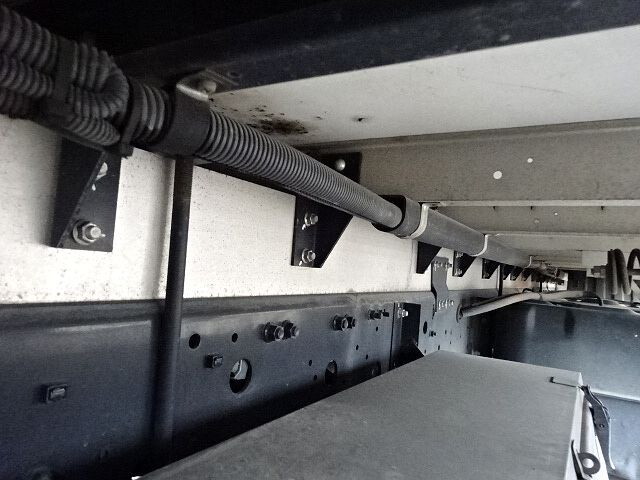 三菱ふそうファイターアルミウイング中型（4t）[写真29]