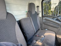 いすゞエルフ冷凍車（冷蔵車）小型（2t・3t）[写真21]