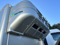 いすゞエルフ冷凍車（冷蔵車）小型（2t・3t）[写真33]