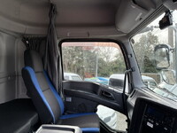 いすゞギガ冷凍車（冷蔵車）大型（10t）[写真18]