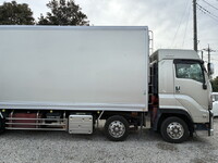 いすゞギガ冷凍車（冷蔵車）大型（10t）[写真08]