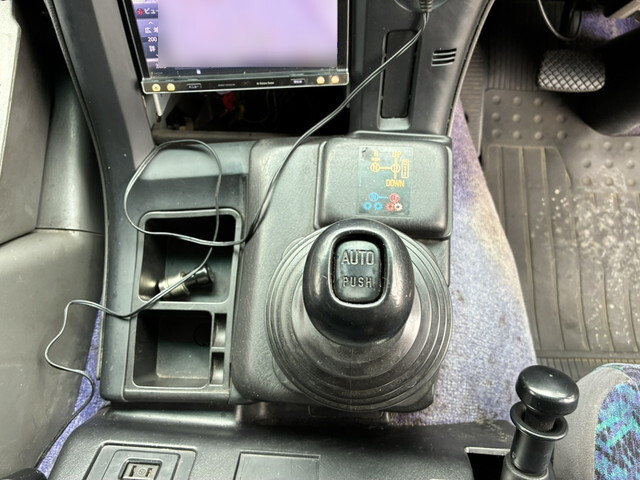 いすゞギガアルミバン大型（10t）[写真22]