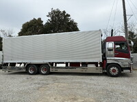 いすゞギガアルミバン大型（10t）[写真39]