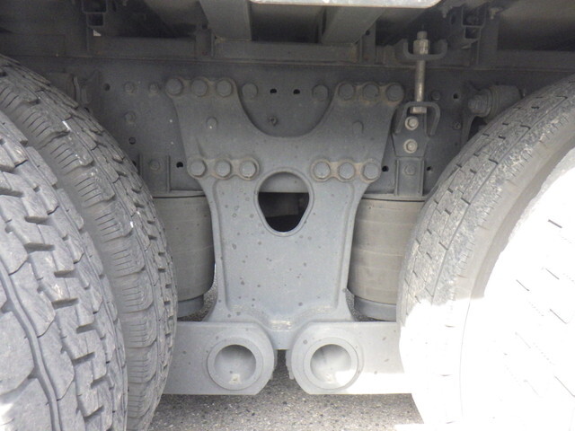 日野プロフィアアルミウイング大型（10t）[写真17]