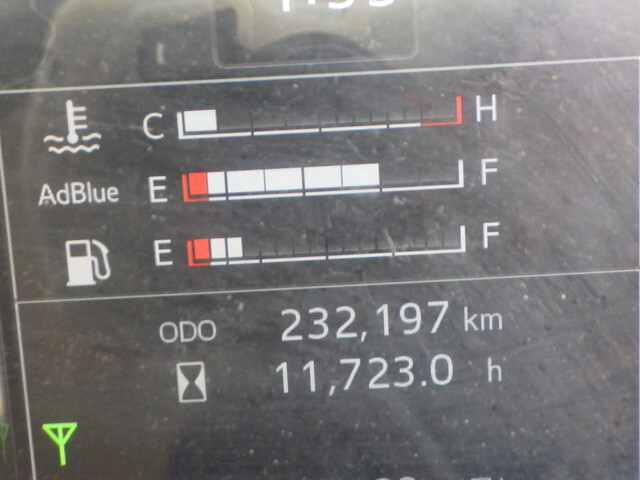 日野プロフィアアルミウイング大型（10t）[写真31]