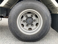 いすゞエルフ冷凍車（冷蔵車）小型（2t・3t）[写真11]