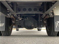 いすゞエルフ冷凍車（冷蔵車）小型（2t・3t）[写真41]