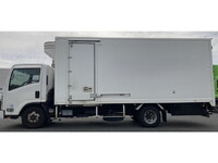 いすゞエルフ冷凍車（冷蔵車）小型（2t・3t）[写真07]