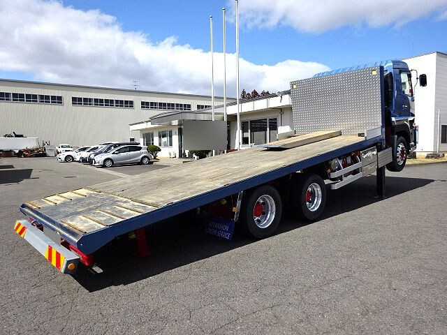 日産クオンセルフローダー大型（10t）[写真02]