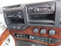 日産クオンセルフローダー大型（10t）[写真40]