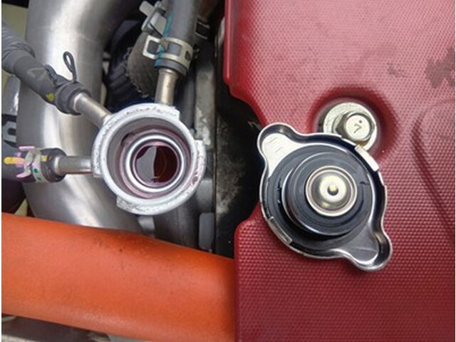 日野デュトロパッカー車（塵芥車）小型（2t・3t）[写真21]