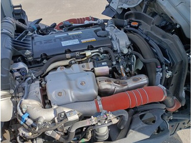 いすゞエルフ平ボディ小型（2t・3t）[写真16]