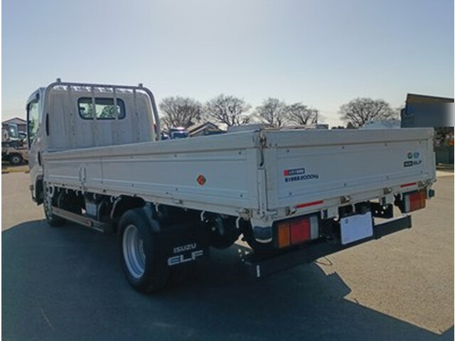 いすゞエルフ平ボディ小型（2t・3t）[写真02]