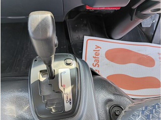 いすゞエルフ平ボディ小型（2t・3t）[写真24]