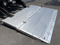 日野レンジャー冷凍車（冷蔵車）中型（4t）[写真13]