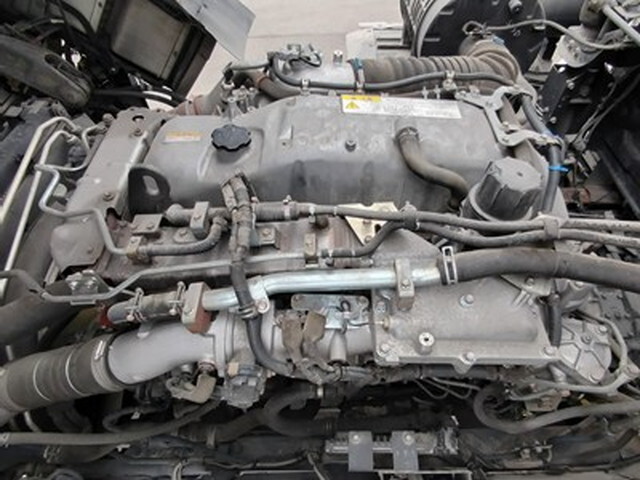 いすゞギガダンプ大型（10t）[写真20]