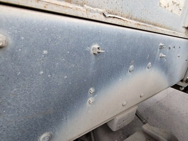 いすゞギガダンプ大型（10t）[写真12]