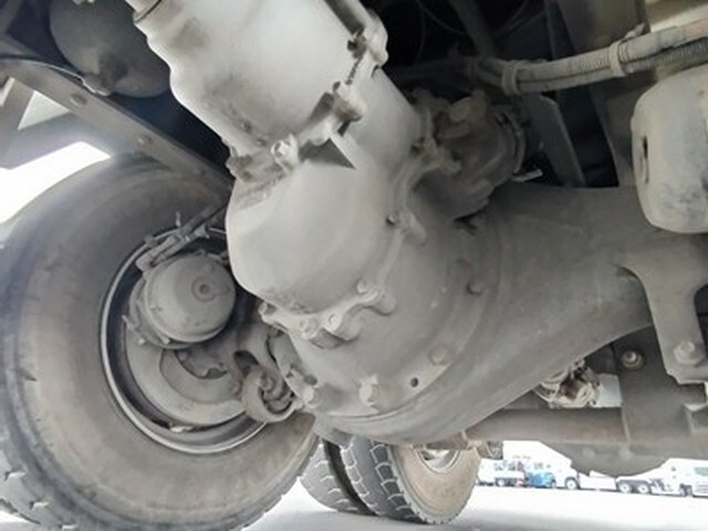 いすゞギガダンプ大型（10t）[写真14]