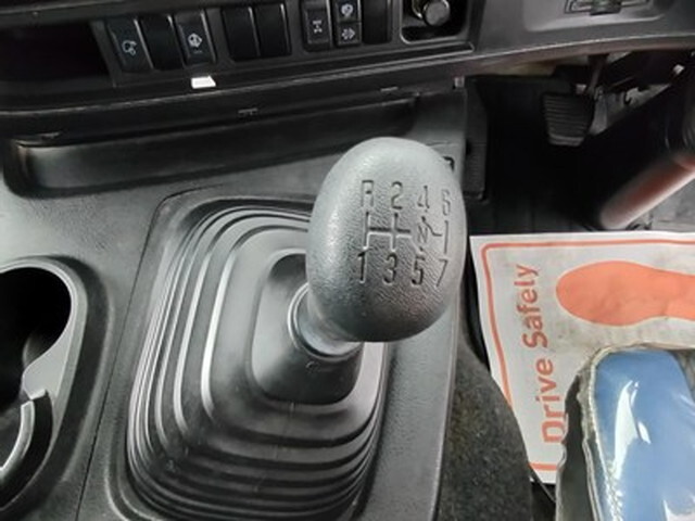 いすゞギガダンプ大型（10t）[写真29]