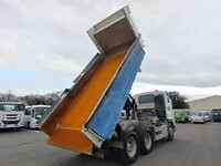 いすゞギガダンプ大型（10t）[写真06]