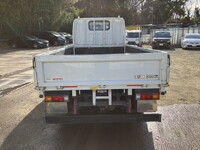 三菱ふそうキャンター平ボディ小型（2t・3t）[写真07]