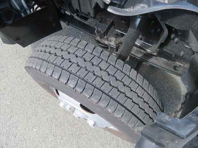 三菱ふそうキャンターセーフティローダー小型（2t・3t）[写真12]