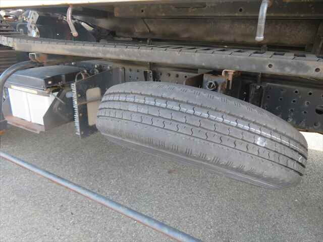 三菱ふそうキャンターセーフティローダー小型（2t・3t）[写真20]