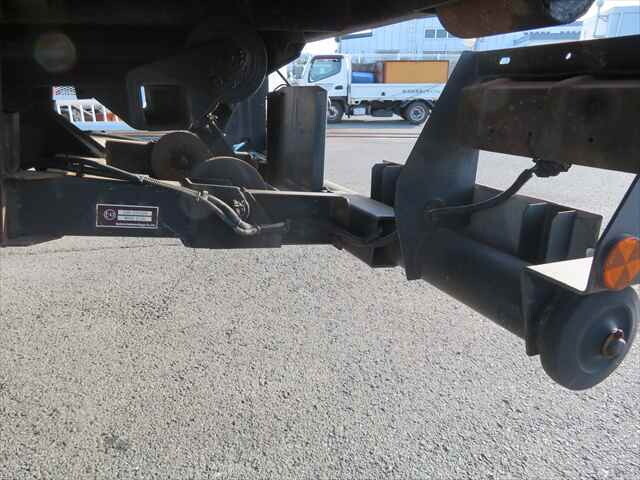 三菱ふそうキャンターセーフティローダー小型（2t・3t）[写真21]