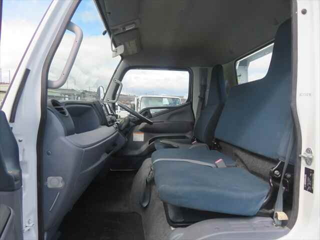 三菱ふそうキャンターセーフティローダー小型（2t・3t）[写真31]