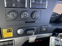 三菱ふそうスーパーグレート深ダンプ（土砂禁ダンプ）大型（10t）[写真14]