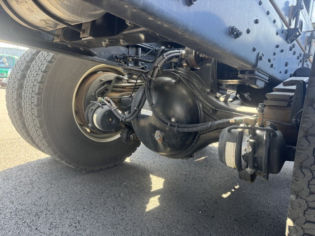 三菱ふそうスーパーグレート深ダンプ（土砂禁ダンプ）大型（10t）[写真21]