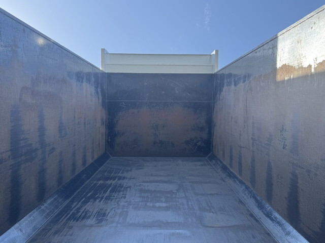 三菱ふそうスーパーグレート深ダンプ（土砂禁ダンプ）大型（10t）[写真25]