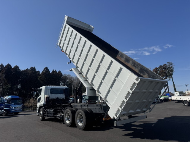 三菱ふそうスーパーグレート深ダンプ（土砂禁ダンプ）大型（10t）[写真04]