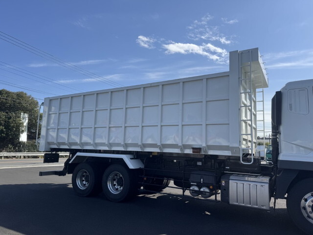 三菱ふそうスーパーグレート深ダンプ（土砂禁ダンプ）大型（10t）[写真06]