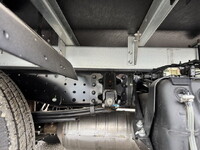 三菱ふそうキャンターアルミバン小型（2t・3t）[写真23]
