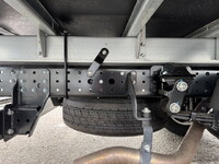 三菱ふそうキャンターアルミバン小型（2t・3t）[写真25]