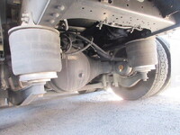 いすゞギガアルミウイング大型（10t）[写真12]