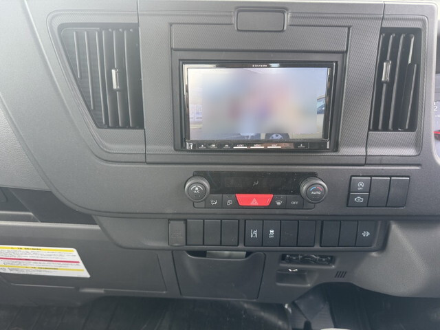 いすゞエルフ平ボディ小型（2t・3t）[写真20]