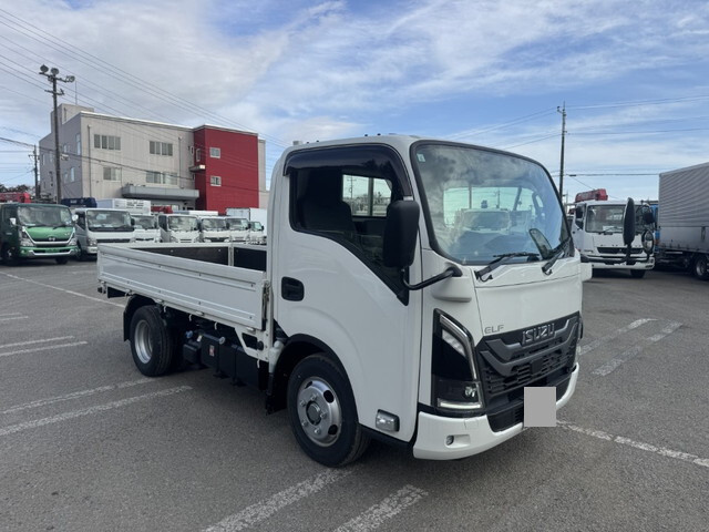 いすゞエルフ平ボディ小型（2t・3t）[写真03]