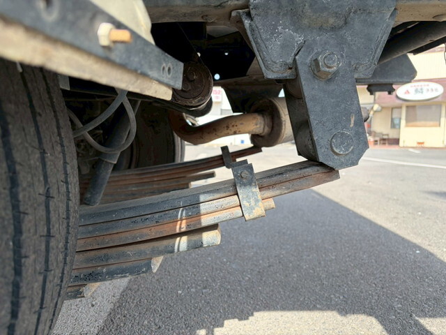 いすゞエルフダンプ小型（2t・3t）[写真28]